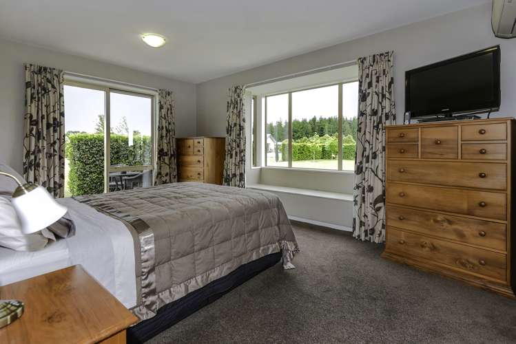 17 Mchugh Crescent Darfield_14