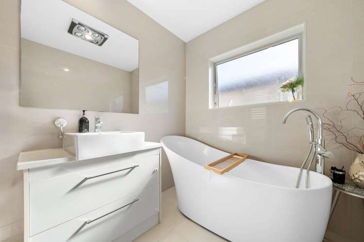 218 Murphys Road Flat Bush_22