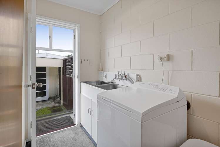 1/1 Gardenia Avenue Bell Block_18