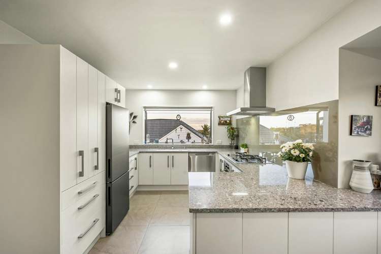 1/20 Tui Glen Road Birkenhead_7