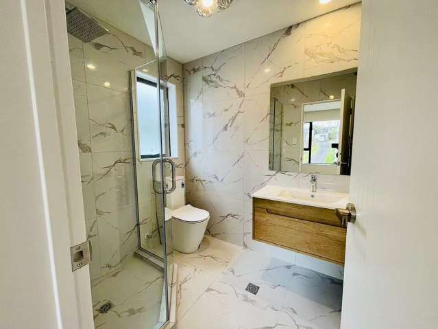 30A Lowtherhurst Road Massey_4