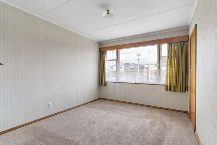 208 High Street Solway_9