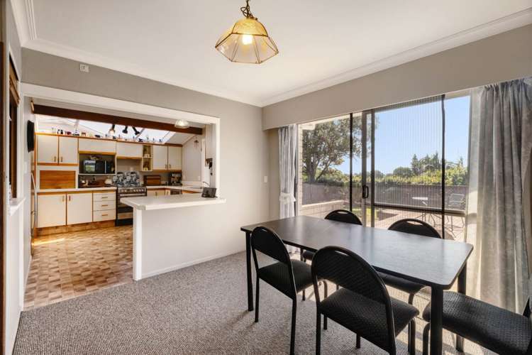 60 Western Road Bellevue_18