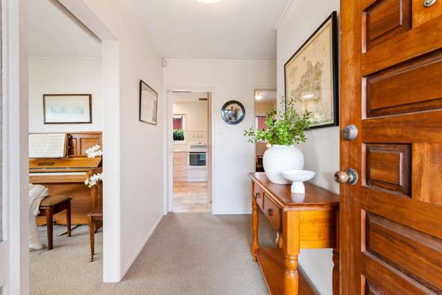 23 Tupaki Place Pakuranga Heights_2