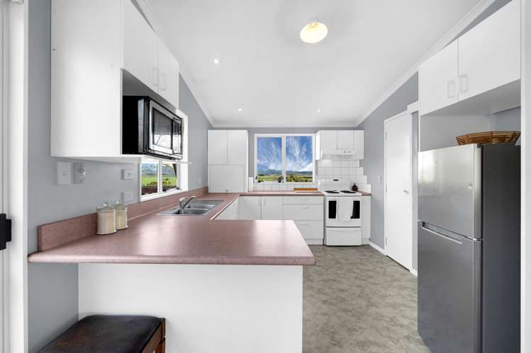 49 Bridge Street Otaua_6