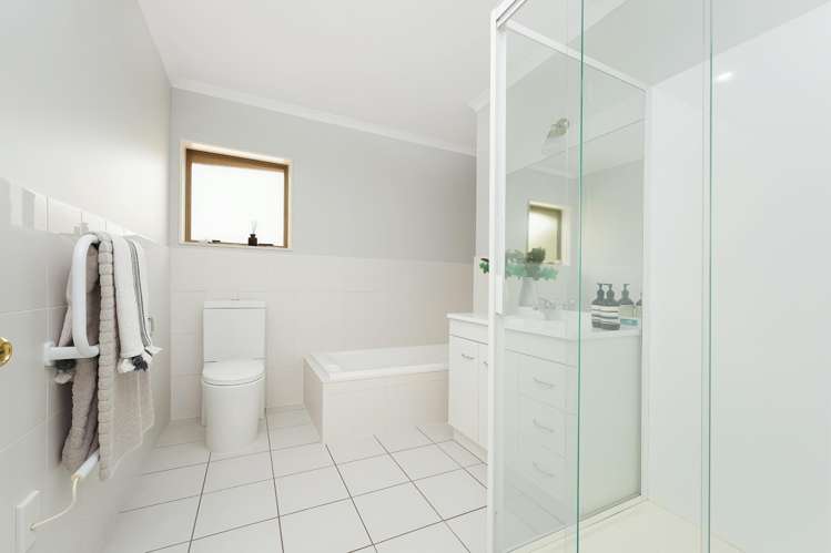 5 Alderbury Way Henderson_19