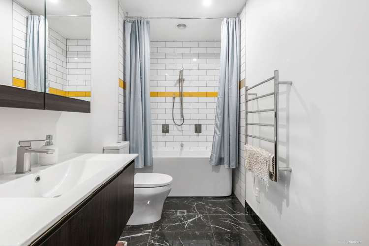 63 West Street Pukekohe_22