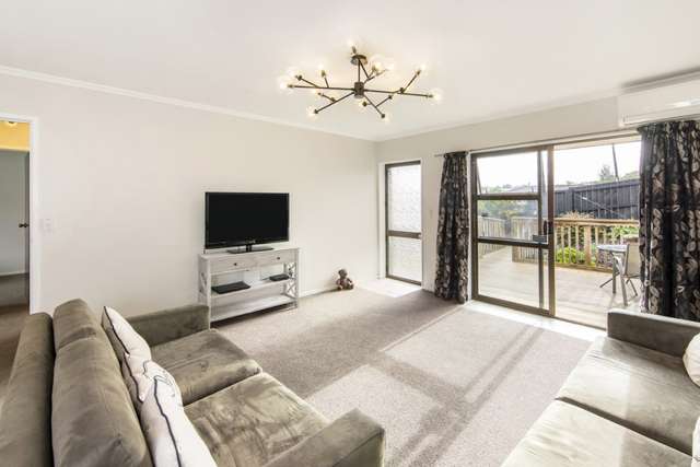 2/20 John Davis Road Mount Roskill_1