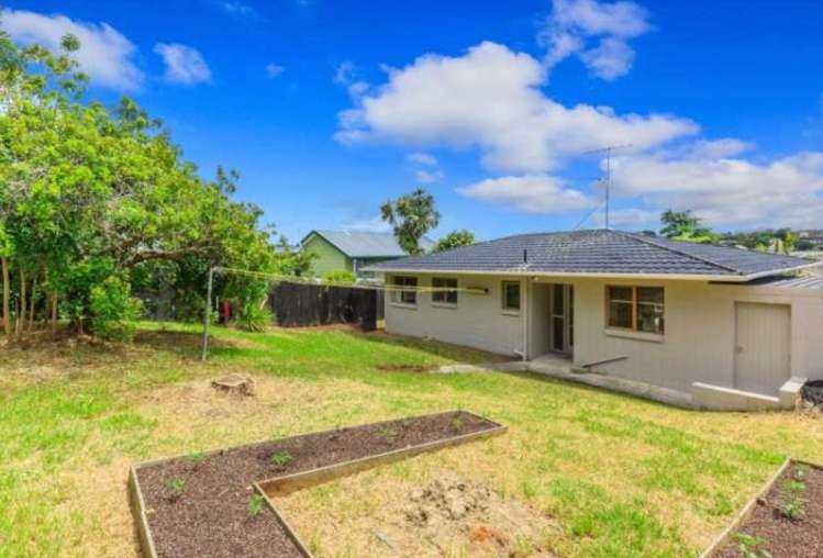 14B Hollyhock Place Browns Bay_10