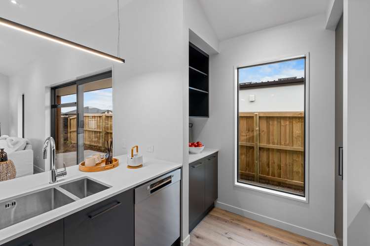 14 Foxburrow Lane Rolleston_8