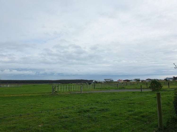 18 Norton Street Foxton Beach_12