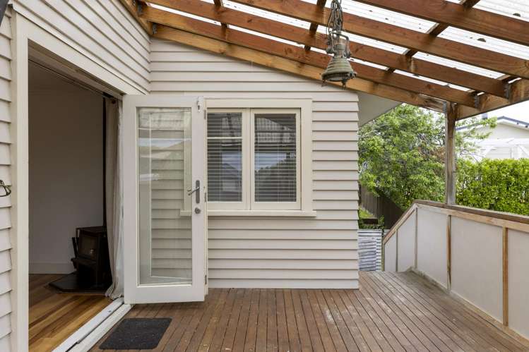 19 Waitahanui Avenue Taupo_10