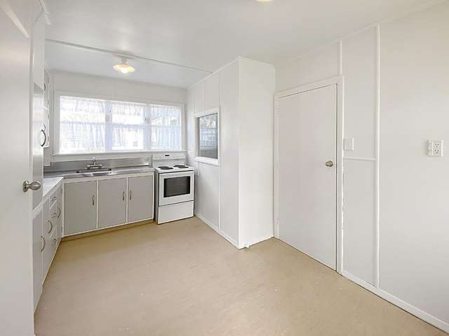 212 Anzac Parade 1236_2