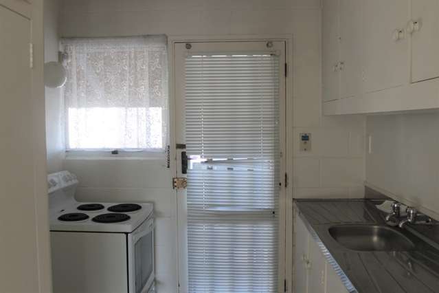 4/421 Cashel Street Linwood_1