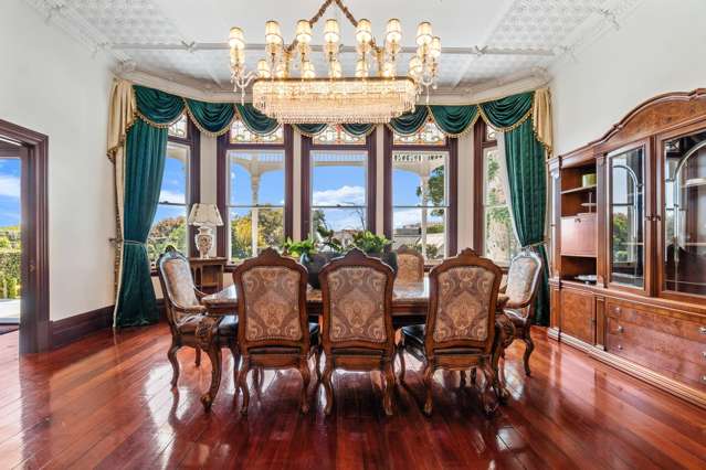 2 Castle Drive Epsom_4