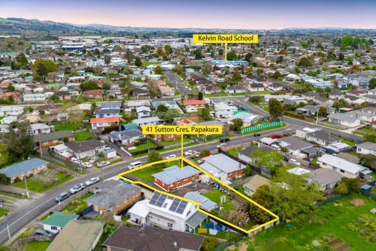 41 Sutton Crescent Papakura_12