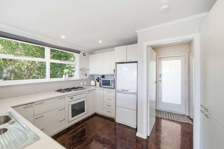 2 Aotea Terrace Huntsbury_7