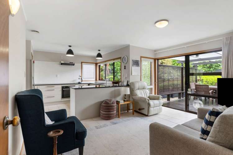 8 Jeanette Place Mairangi Bay_6