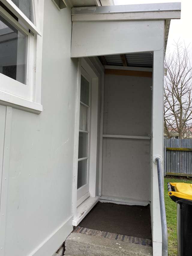 1/162A Denbigh Street Feilding_1