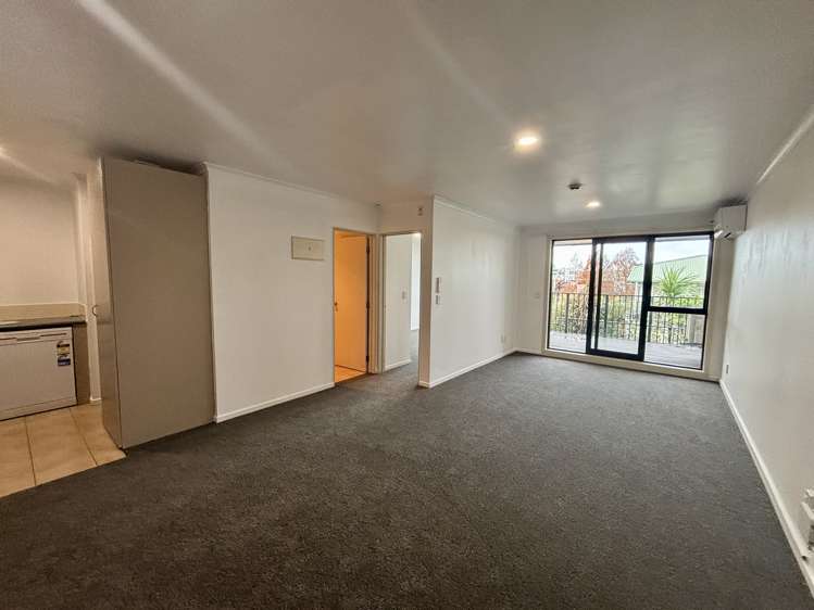 2P/1 Wadier Place_0