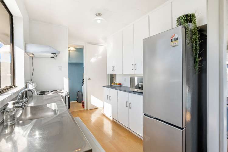 22 Compass Place Te Atatu Peninsula_7