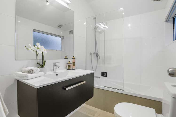 2/98 Saint Johns Road Saint Johns_19