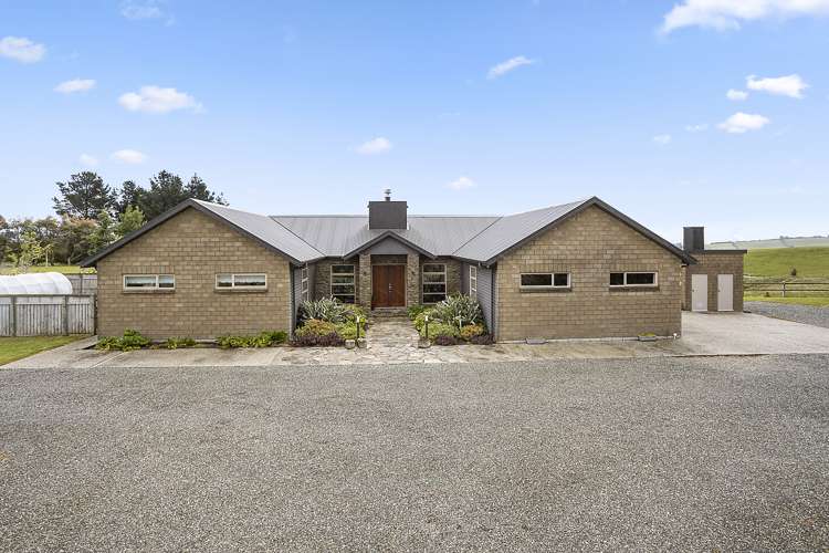 226 Mountain Road Gore Surrounds_3