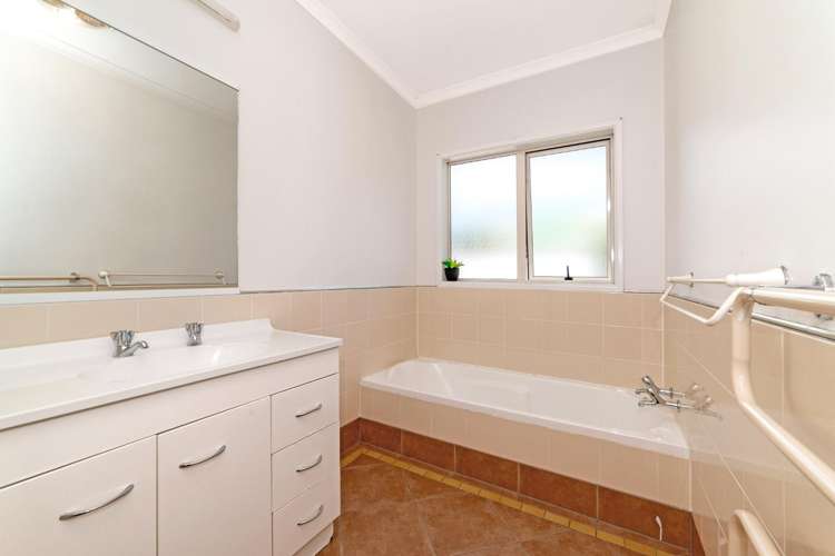 68 Potae Ave 1096_10