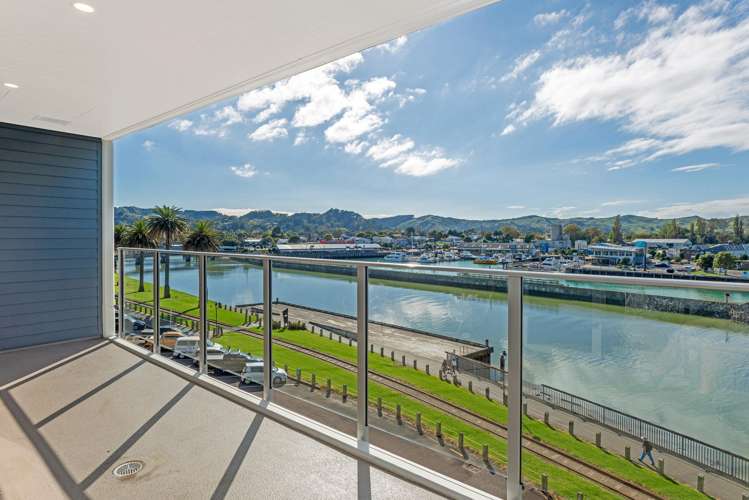 305/4 Reads Quay Gisborne Central_17