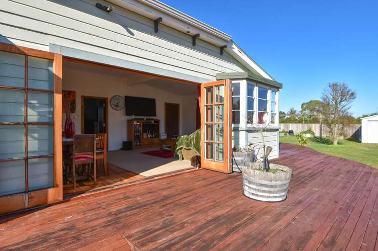 24 Hilton Road Carterton_14