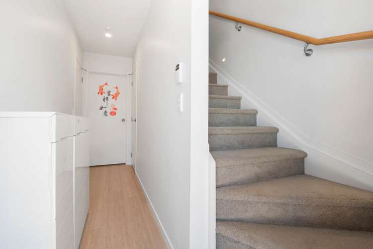 4/128 Onewa Road Northcote_16