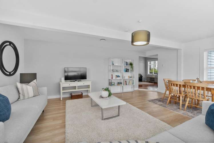 38 Aramoana Avenue Devonport_13