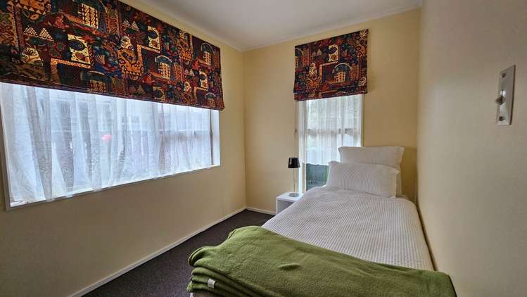 31B Bauchop Road Waterloo_15