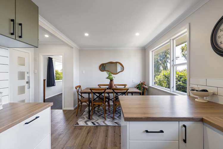 53 Tararua Terrace Cloverlea_4