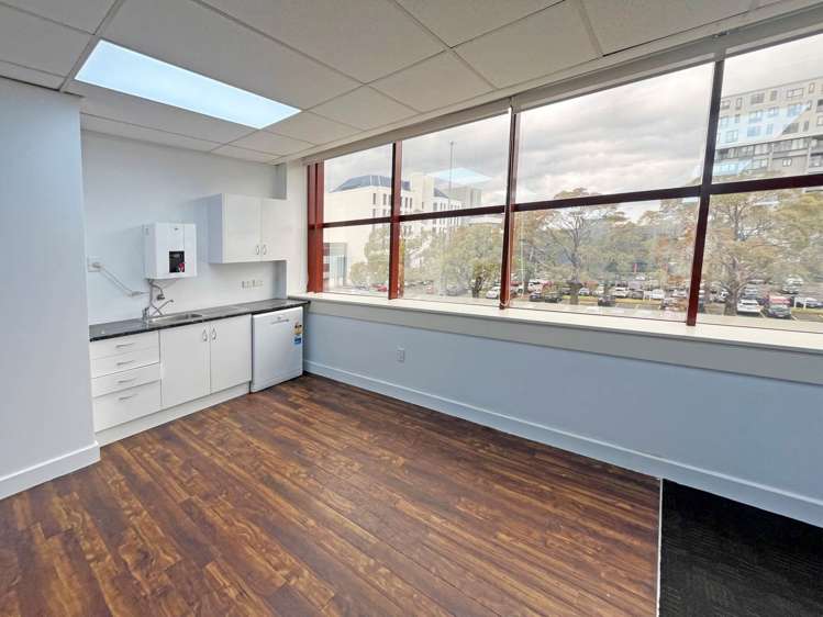 Level 2/22 Amersham Way Manukau_7