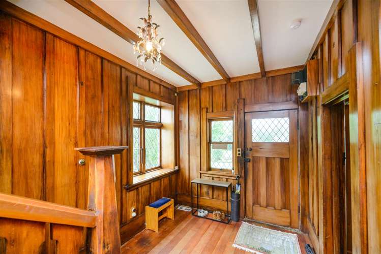 27 High Street Bulls_31