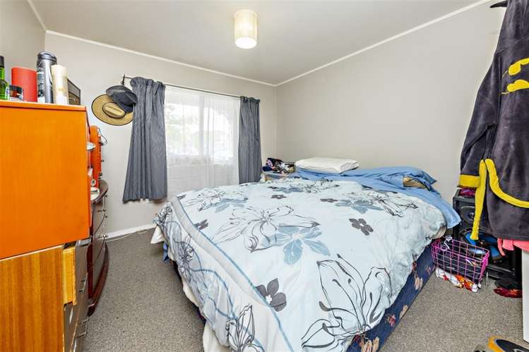 11 Slim Place Clendon Park_9