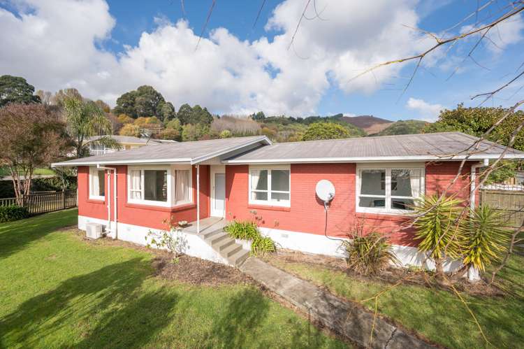 29 Churchill Avenue Richmond_17