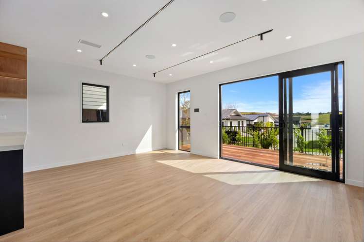 80A Tukutata Crescent Milldale_3