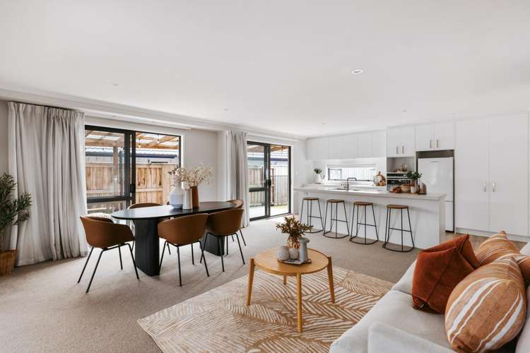 106 Whakaturou Crescent Pyes Pa_8