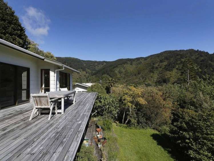 609 Port Underwood Road Whatamango Bay_9