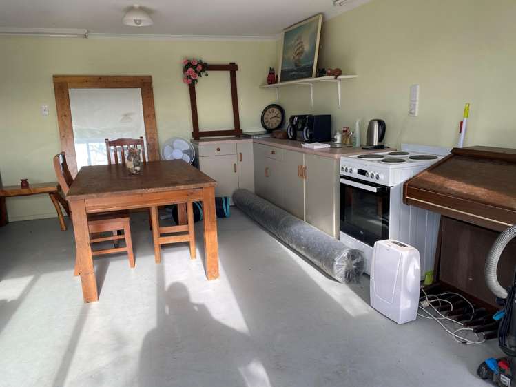 253 Homestead Road Weston_23
