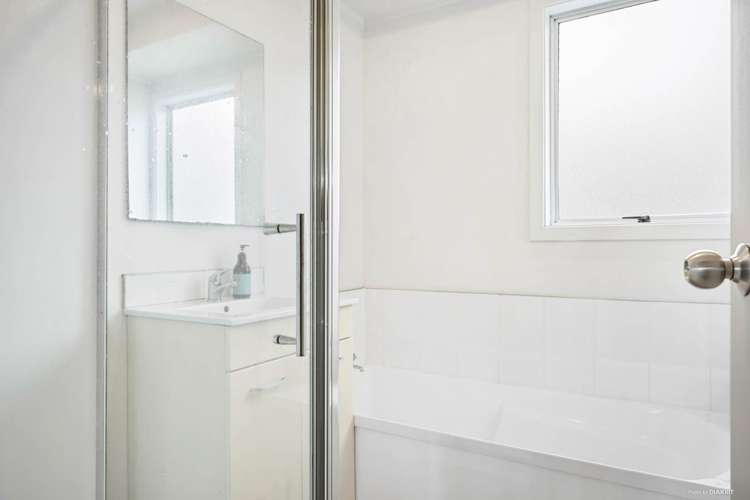 74 John Walker Drive Manurewa_9