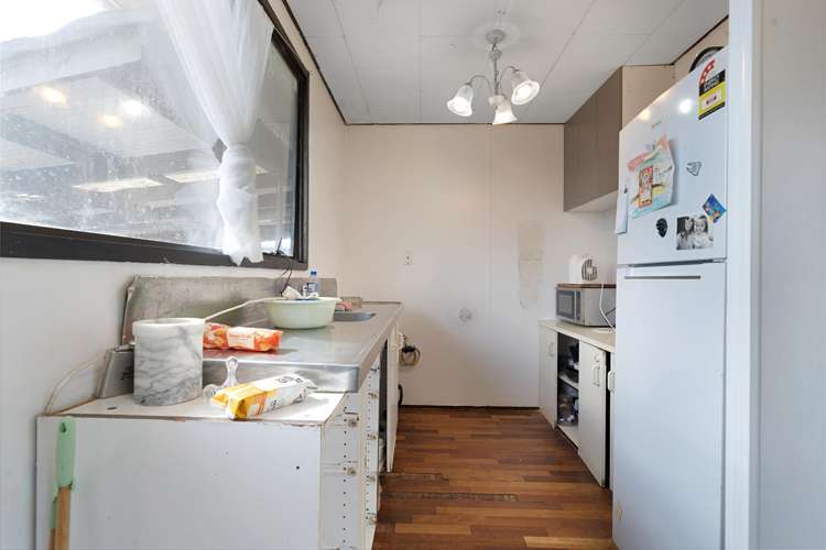 1/88 Parrs Cross Road Henderson_12