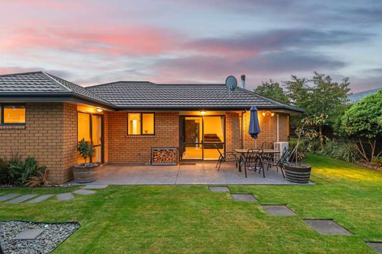 17 Greenmeadow Gardens Belfast_13