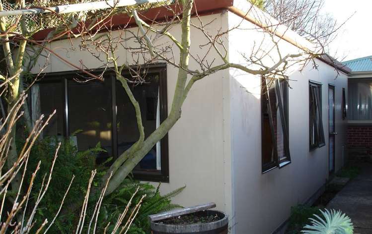 16a Huntsbury Avenue_0