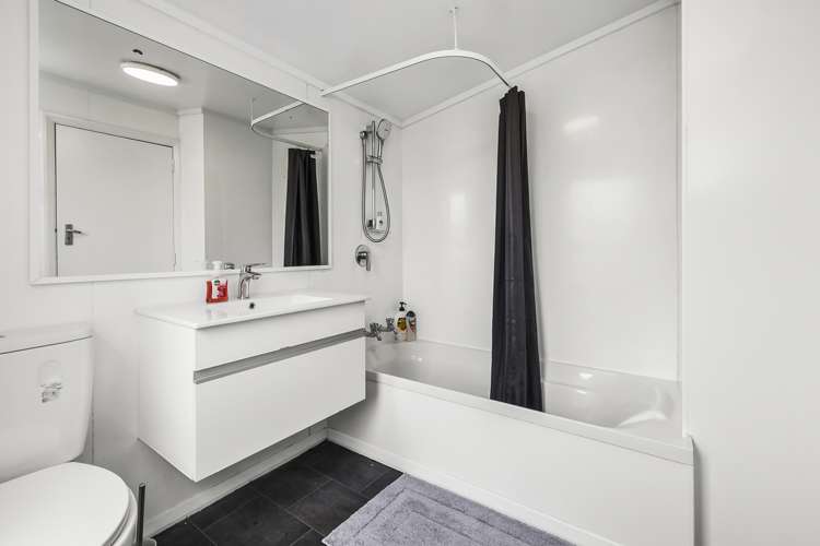 2a High Street Mosgiel_12