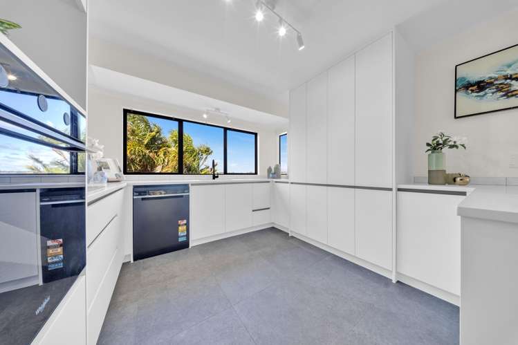 9 Cambric Place Botany Downs_5