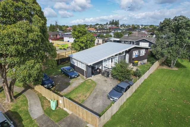 5 Ben Lora Place Mangere East_1