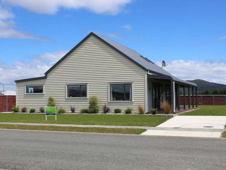 37 Asher Avenue Te Anau_2